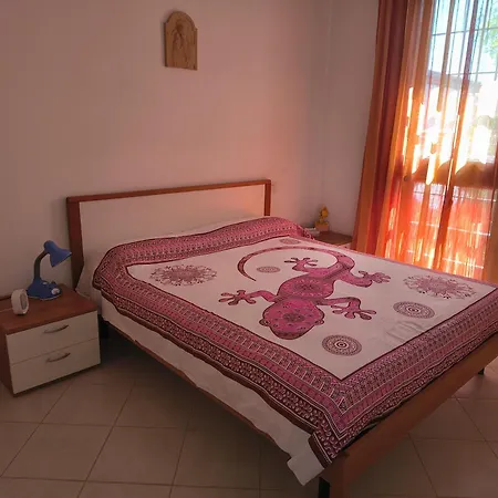 Casa Plati Porto Reno Apartment *